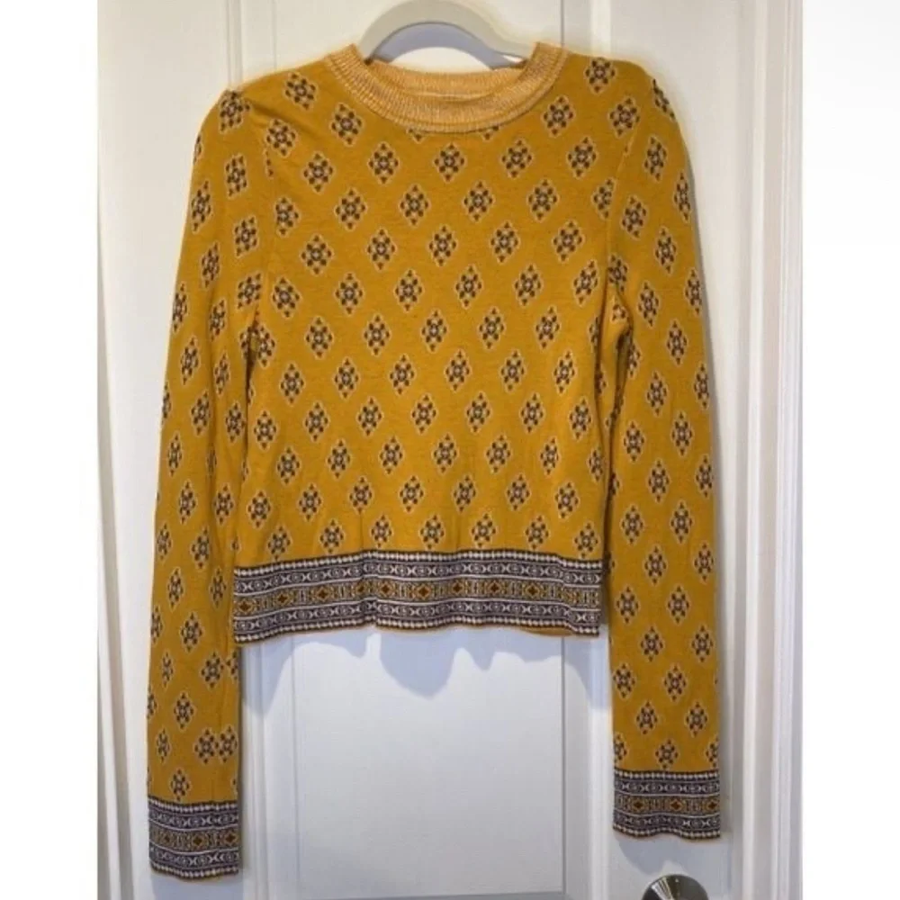 Free People Yellow New Age Crewneck sweater  size XS